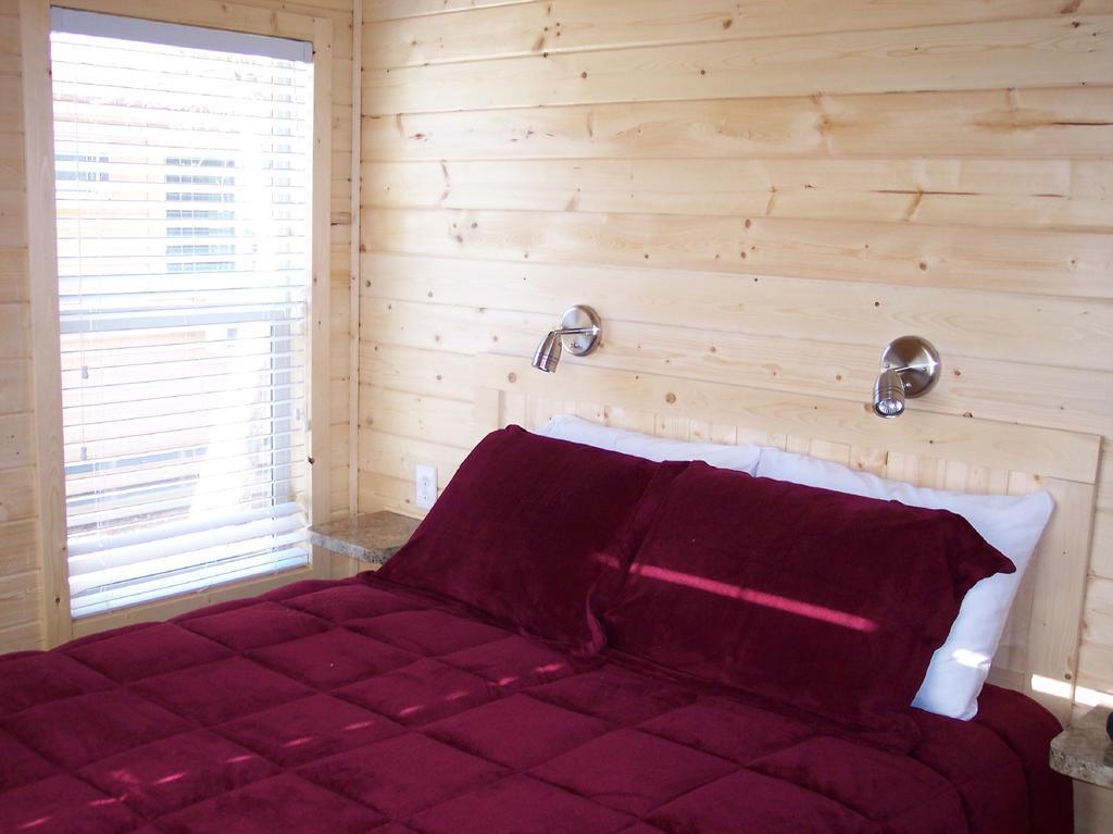 Russian River Camping Resort Cottage 7 Cloverdale Eksteriør bilde